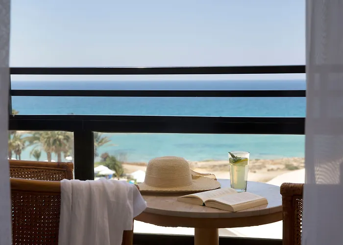 Afroditi Venus 4* Kamari (Santorini)