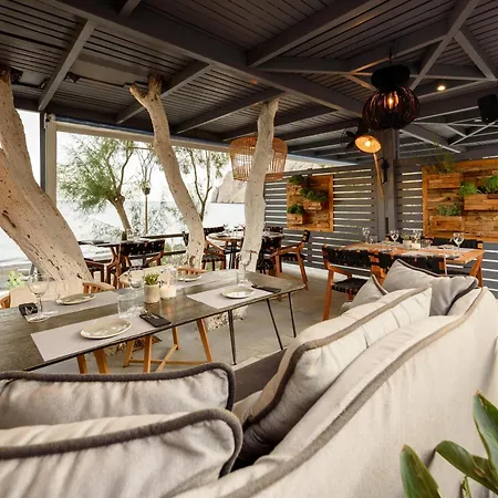 Afroditi Venus 酒店 Kamári