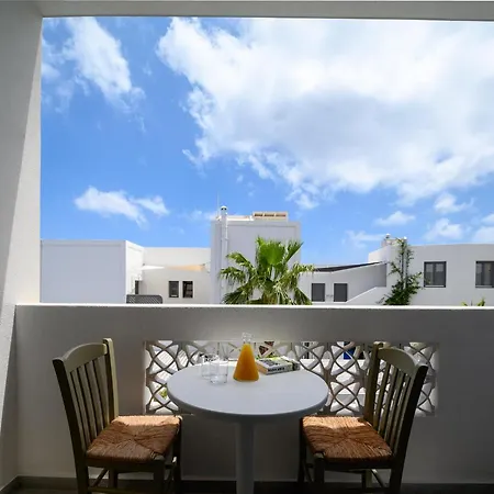 Afroditi Venus Kamari (Santorini)