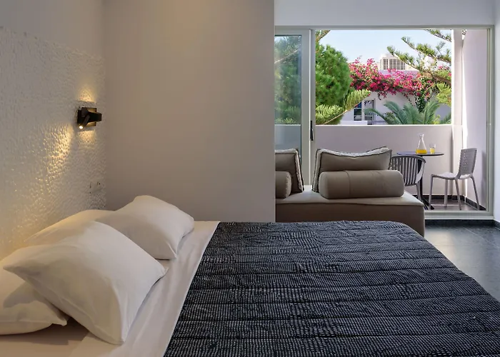 Afroditi Venus Kamári